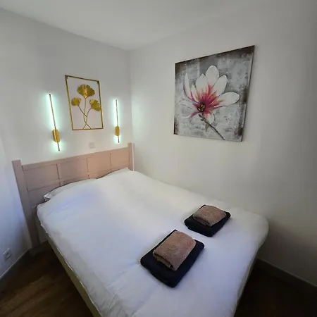 Renoir 1265 Francia - F2 Très Belle Vue Appartement *