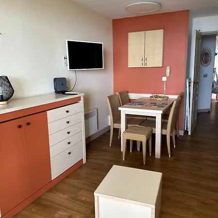 Renoir 1265 Francia - F2 Très Belle Vue Cannes